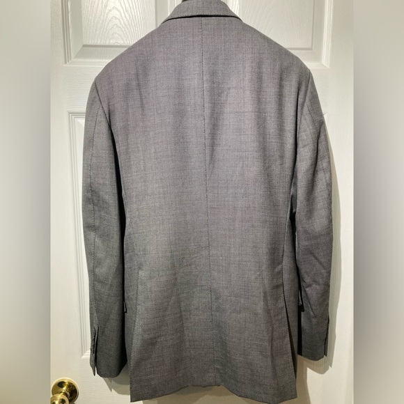 TOM FORD classic medium gray peak lapel 2 piece suit 40 50 - Picture 7 of 11